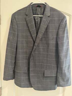Cosani Charcoal color Blazer. Size 46R